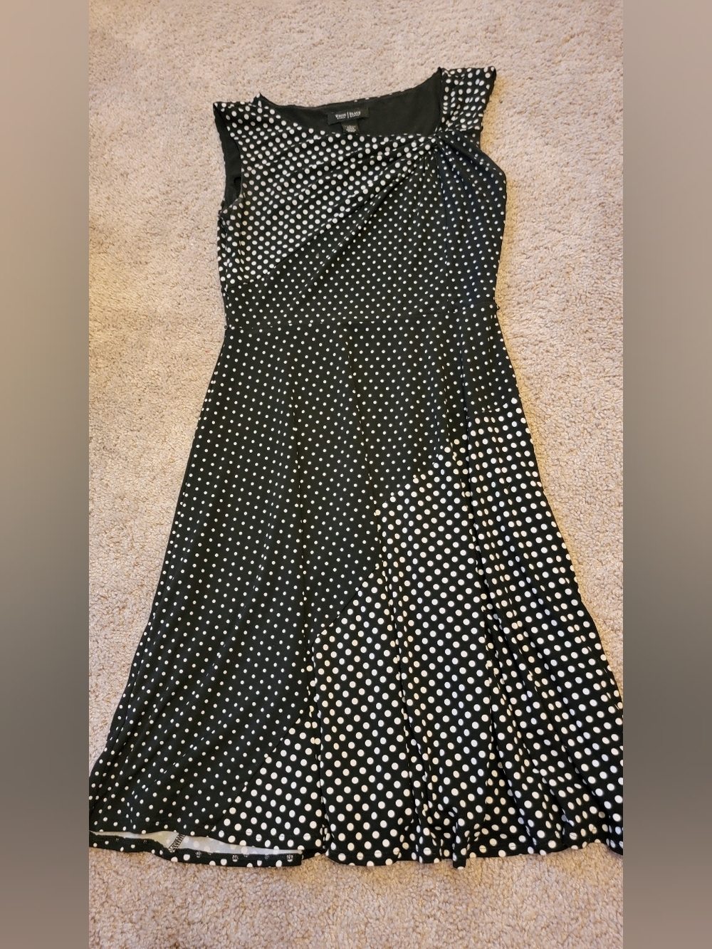 WHITE HOUSE BLACK MARKET Polka Dot Mini Dress Size 2 Like New